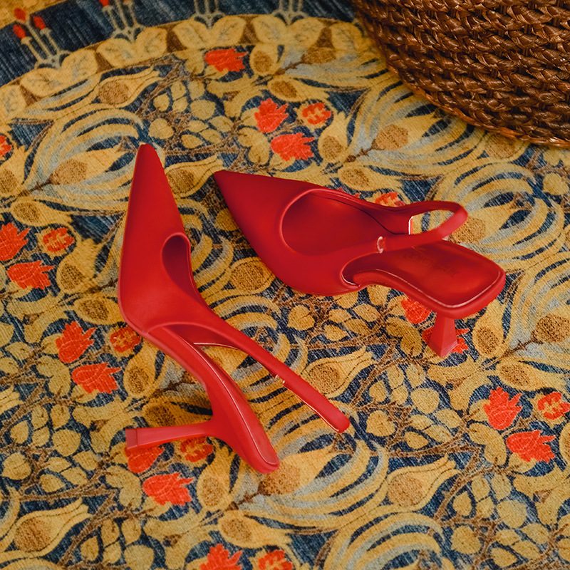 Stiletto Flate Sko Kvinners 2024 Nye Spisse Temperament Bankett Bryllup Muller Sandaler
