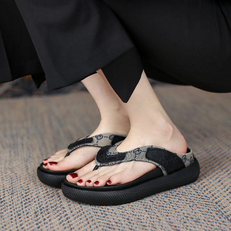 Sandaler Med Tykke Såler Tøfler Kvinner 2024 Sommer Nye Mote Flip-flops Platåsko