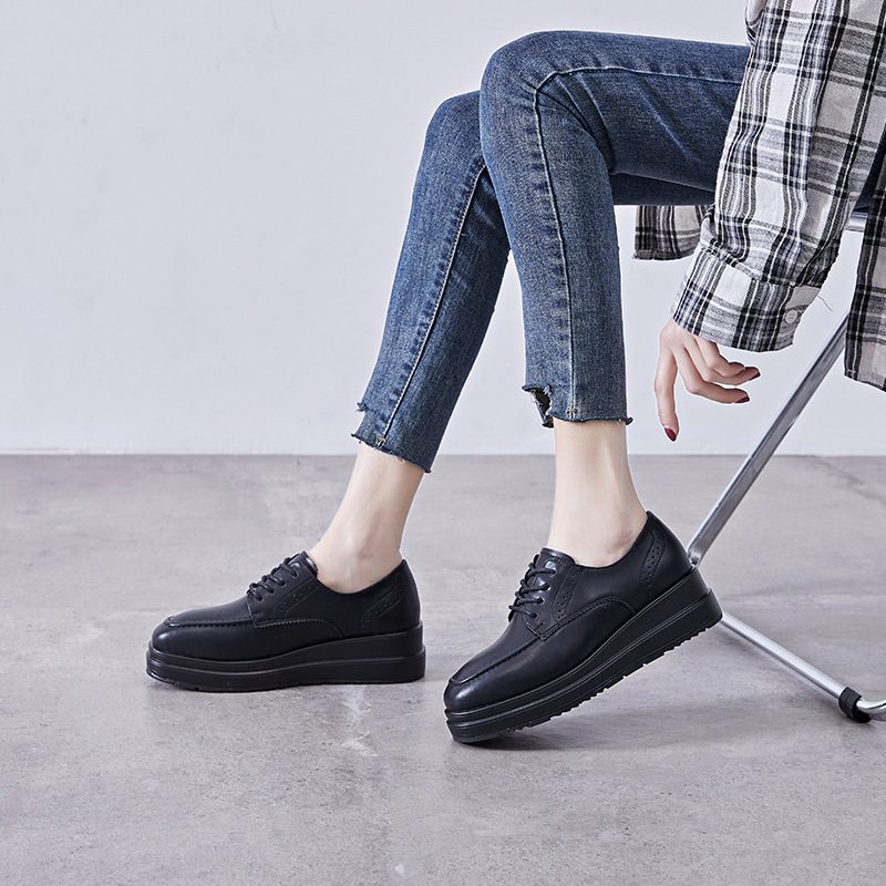 Plattformsko Damesko Tykk Bunn 2024 Ny Vår Og Høst Brogue Sko Kjole Sko Skinn Casual Flate Sko