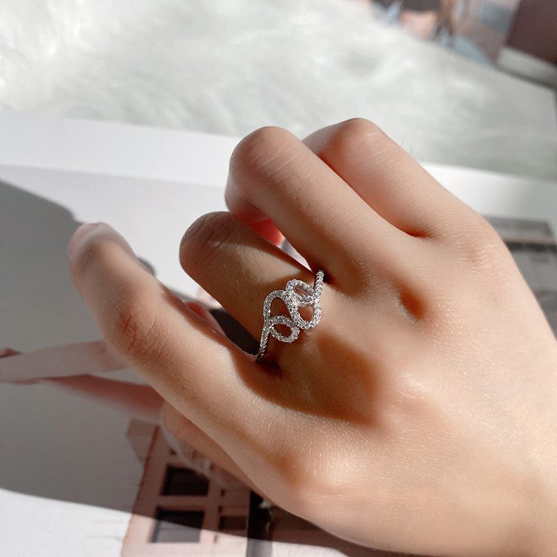 S925 Sterling Sølv Ring Kvinnelig Kjede Retro Mote Kinesisk Knute Mikroinnlagt Zirkon Smykker