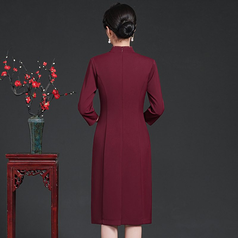 2024 Edel Og Verdig Cheongsam Forbedret Brodert Kjole Todelt Sett