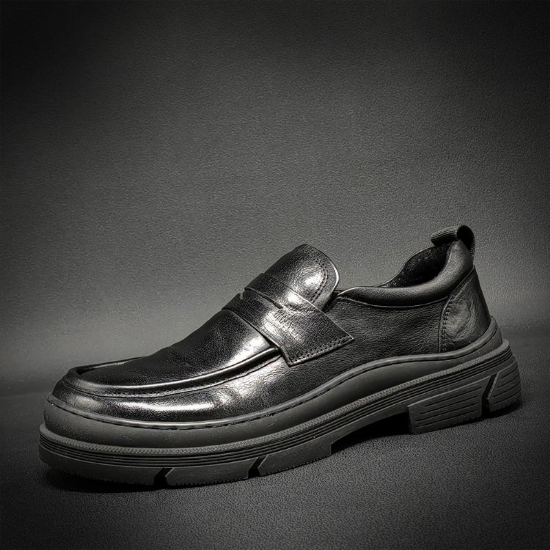 Formelle Sko Herre Forretningsskinn Menn Fritidssko Herresko Høsterter Sko Slip-on Sko Myk Såle Høydeøkende Sko