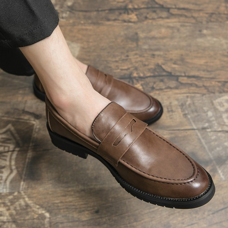 Kjolesko Herre 2024 Vår Og Høst Nye Slip-on Retro Set-fots Rundtå Loafers Uformelle Herresko