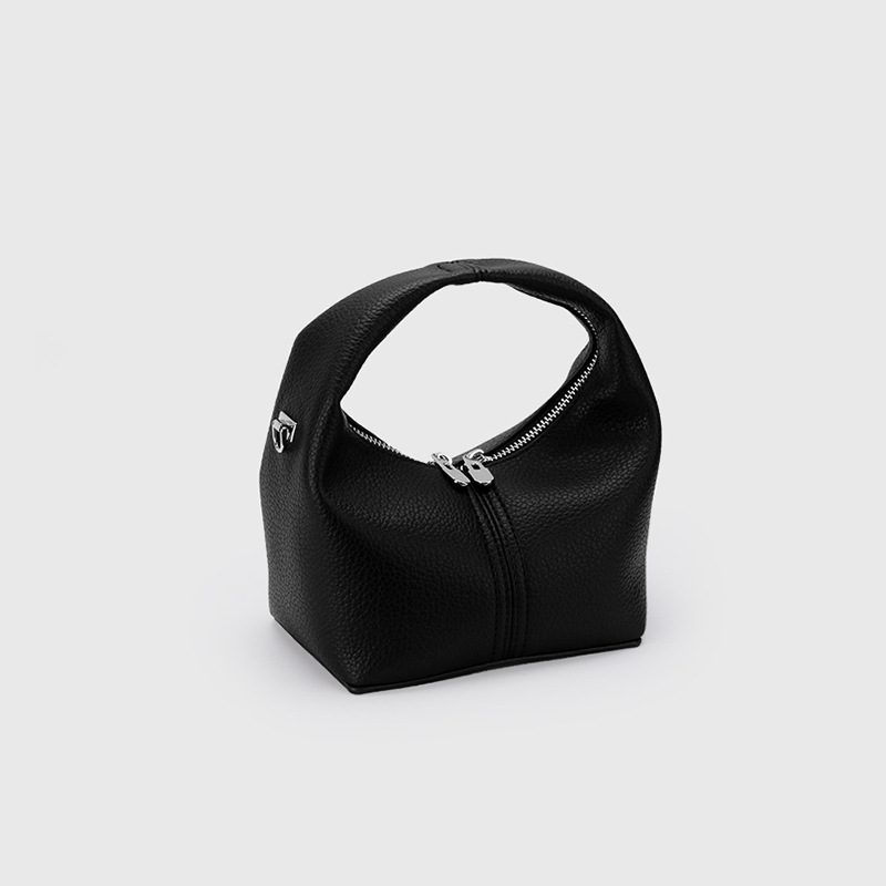 2024 Ny Mote Dameveske Temperament Halvmåne Håndveske Ripebestandig Kjede En-skulder Messenger Bag