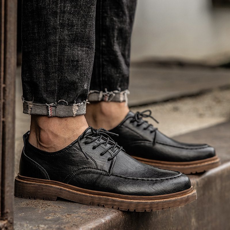 2024 Våren Ny Mote Kjole Sko Brogue Sko Herre Fritidssko Retro Skinn Martin Boots