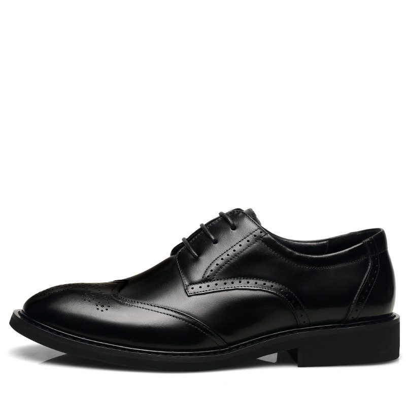 Brogue Sko Kjole Sko Menn Trend Sko Uformell Forretningskjole Skinn Plus Size Menns Spisse Tå Svarte Bryllupssko