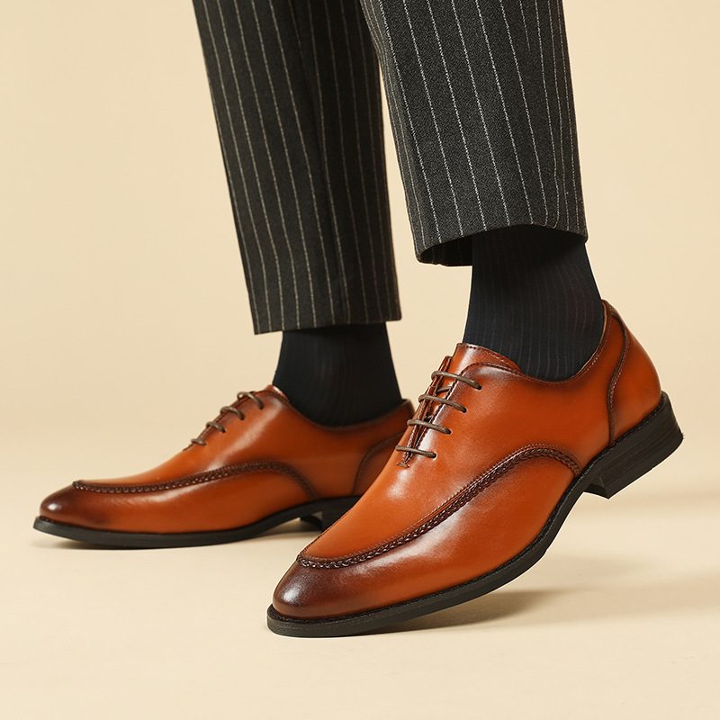 Oxford Shoes Formelle Sko Herre Brun 2024 New Business Bryllupssko Spissetå Snøring Uformelle Trendy Sko
