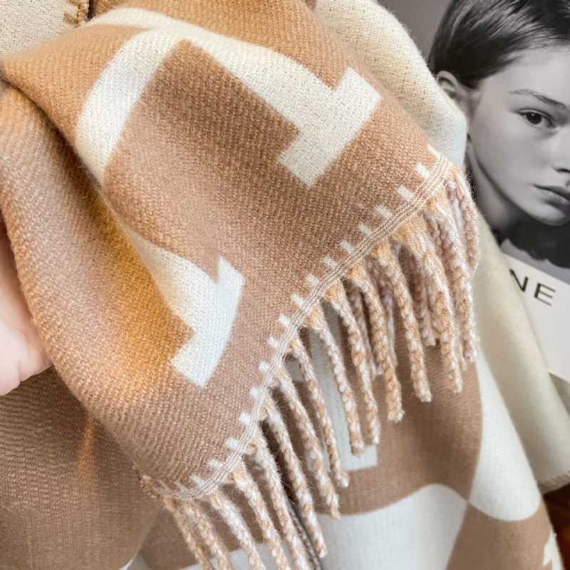 2024 Nytt Cashmere Dusk Skjerf Kvinner H Høst Og Vinter Varmt Dobbeltsidig Hals Air-condition Teppe Sjal