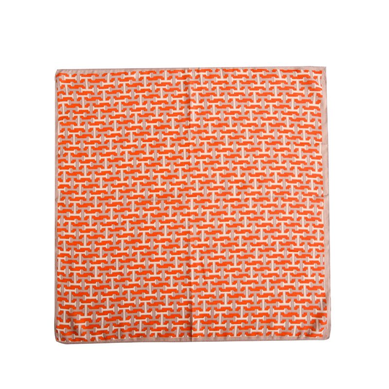Nytt Strandskjerf Retro Trendy Firkantet Skjerf Vår Og Sommer Reise Must-ha Silke Lyst